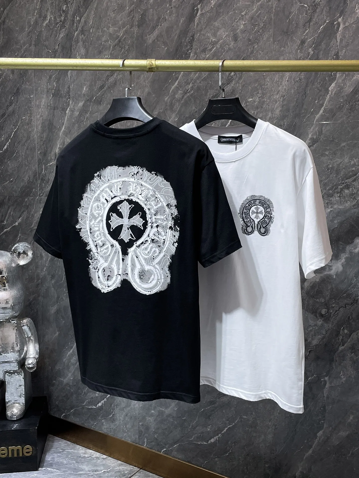 8208# Chrome Hearts 26ss 1 1 ：Black White Sizes：S、M、L、XL